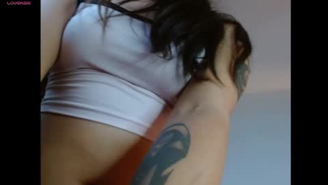 Snapshot of cataleya_sub69 chatting on 04/24/26, 02:36 Cataleya online show from 04/24/26, 02:36