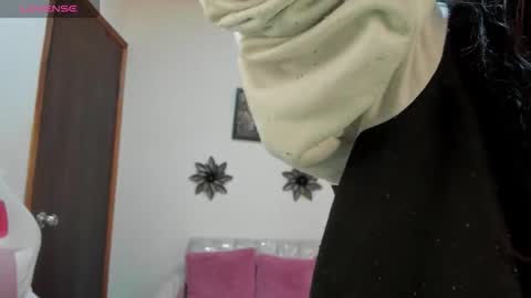 cataleya_sub_ online show from 09/20/25, 12:17