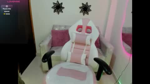 cataleya_sub_ online show from 10/03/25, 12:13