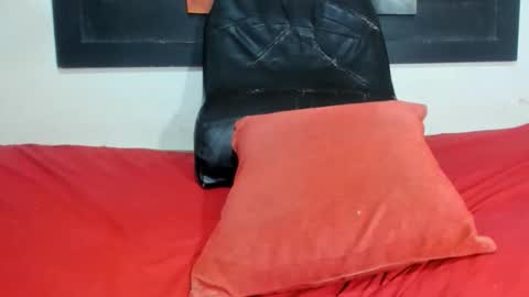 cataleyabigdickk online show from 11/07/25, 02:11