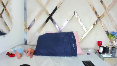 cataleyaxht online show from 09/20/25, 12:39