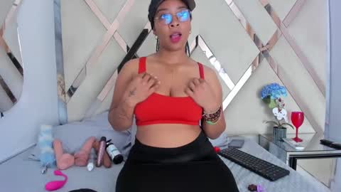 cataleyaxht online show from 09/29/25, 12:32