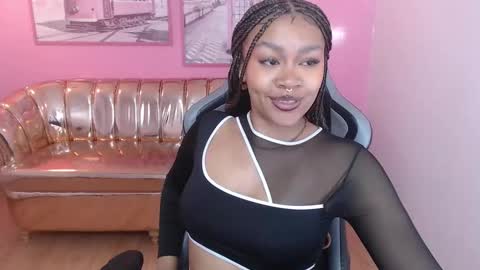 catalina25_t online show from 12/14/25, 12:54