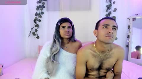 Snapshot of catalina_and_roger chatting on 10/18/25, 04:26 Cata y Roger online show from 10/18/25, 04:26