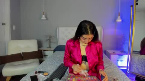 Snapshot of catalina_erotic chatting on 03/06/25, 12:09 Catalina online show from 03/06/25, 12:09