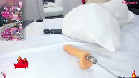 catalina_jonex online show from 10/04/25, 11:25