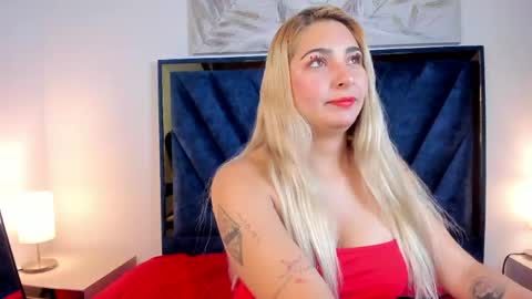 Snapshot of catalina_osorio chatting on 05/29/26, 12:25 catalina_osorio online show from 05/29/26, 12:25