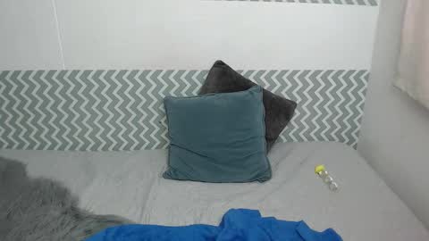 Snapshot of catalinahenao chatting on 01/15/26, 05:12 cata online show from 01/15/26, 05:12