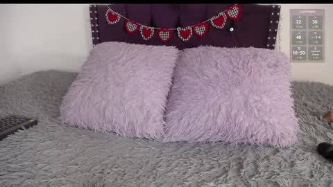 Catalina   online show from 04/08/26, 02:44