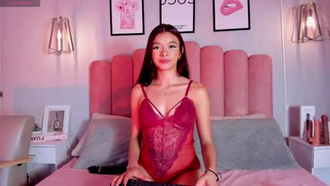 Snapshot of catalinaruiz_ chatting on 03/28/26, 08:08 Catalina online show from 03/28/26, 08:08