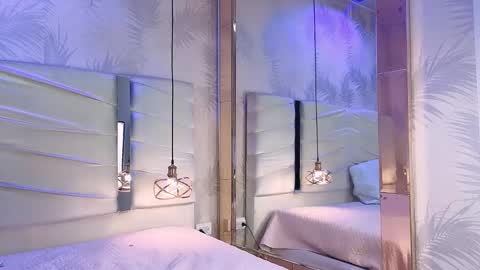 Snapshot of catarinamayer1 chatting on 11/23/25, 09:47 catarinamayer1 online show from 11/23/25, 09:47