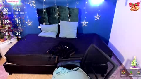 Snapshot of catboobs_ chatting on 12/22/24, 03:11 Mia online show from 12/22/24, 03:11