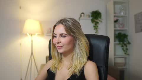 catecrago  online show from 12/02/25, 09:03