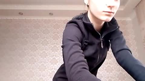 Alice online show from 12/17/25, 10:21