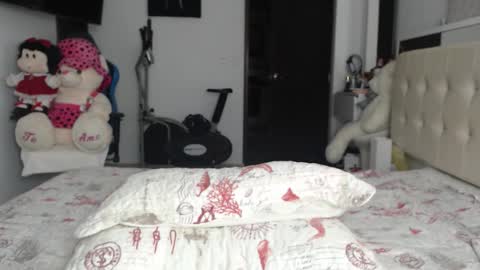 katerine online show from 01/15/26, 03:22