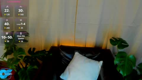 Snapshot of caterinezapataa chatting on 04/28/26, 04:12 Caterine Zapata online show from 04/28/26, 04:12