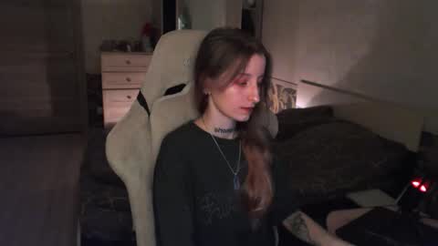 Snapshot of cath_dysphoria_ chatting on 01/10/26, 08:43 CATH online show from 01/10/26, 08:43