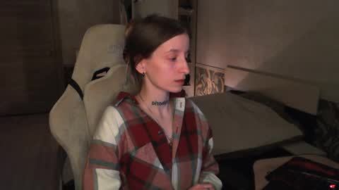 Snapshot of cath_dysphoria_ chatting on 05/08/26, 07:30 CATH online show from 05/08/26, 07:30