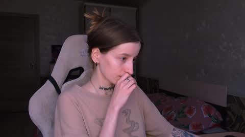 Snapshot of cath_dysphoria_ chatting on 05/26/26, 09:49 CATH online show from 05/26/26, 09:49