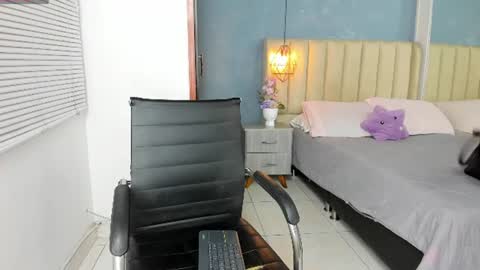 Snapshot of cathaleya_17 chatting on 06/30/26, 03:40 cathaleya_17 online show from 06/30/26, 03:40