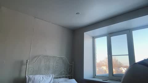 Snapshot of catharinelaumea chatting on 02/04/26, 07:36 Lolly online show from 02/04/26, 07:36