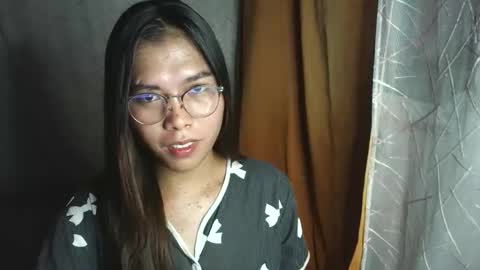 catherine_365 online show from 09/19/25, 02:02