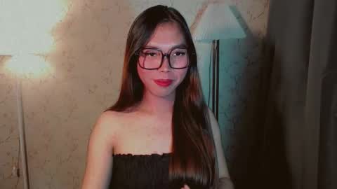 catherine_365 online show from 10/17/25, 05:15