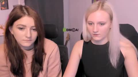 Snapshot of catherine_kitty chatting on 02/06/25, 01:43 Catherine online show from 02/06/25, 01:43