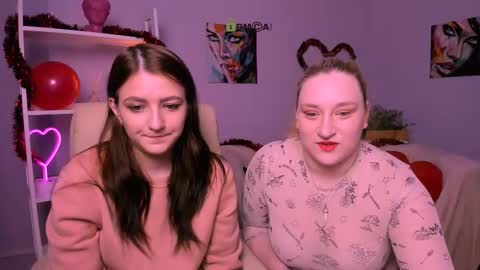 Snapshot of catherine_kitty chatting on 02/14/25, 10:28 Catherine online show from 02/14/25, 10:28