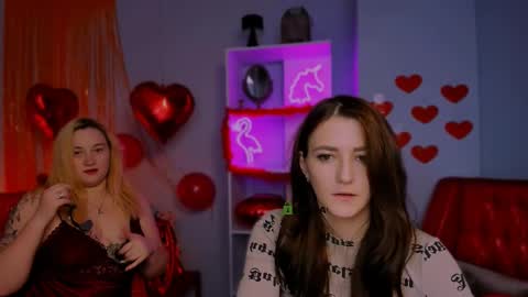 Snapshot of catherine_kitty chatting on 02/18/25, 01:55 Catherine online show from 02/18/25, 01:55