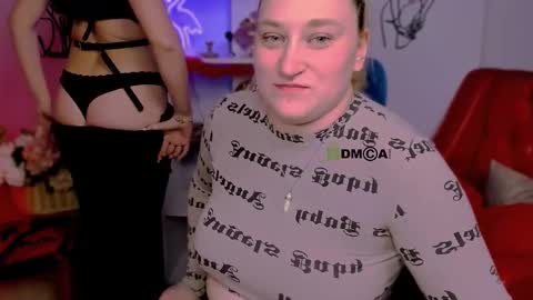 Snapshot of catherine_kitty chatting on 02/24/25, 05:20 Catherine online show from 02/24/25, 05:20