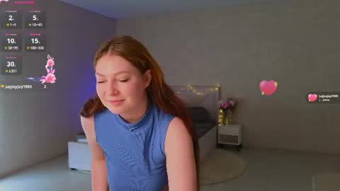 Snapshot of catherine_river chatting on 06/15/26, 10:06 Catherine online show from 06/15/26, 10:06