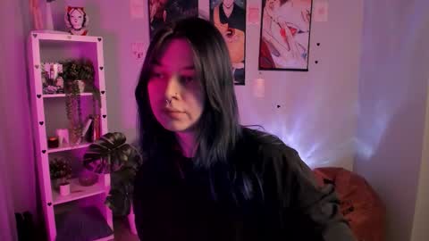 Snapshot of catherine_wine chatting on 03/26/26, 05:40 Catherine online show from 03/26/26, 05:40