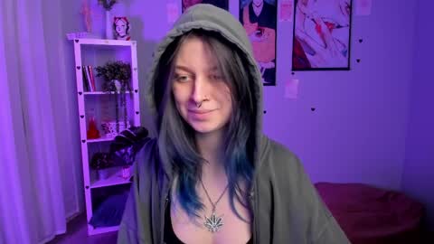 Snapshot of catherine_wine chatting on 04/07/26, 08:09 Catherine online show from 04/07/26, 08:09