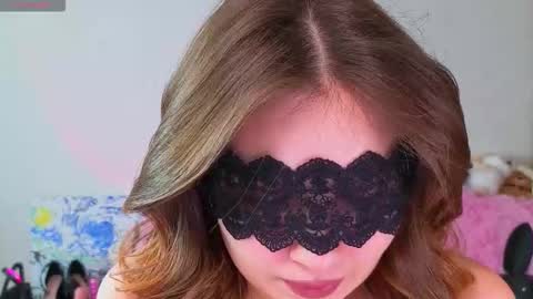 Snapshot of catherinekaris chatting on 03/16/26, 12:20 Catherine online show from 03/16/26, 12:20