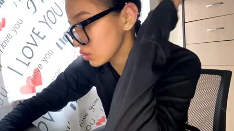 Snapshot of catherinepirs chatting on 03/27/26, 08:26 catherinepirs online show from 03/27/26, 08:26