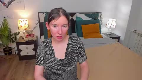 Catrin online show from 03/10/25, 03:12