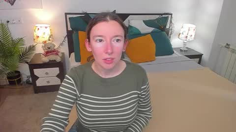 Catrin online show from 09/11/25, 06:35