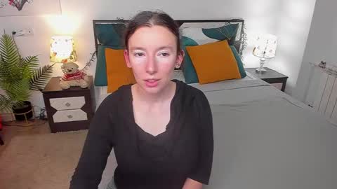 Catrin online show from 09/16/25, 03:18