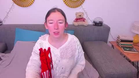 Catrin online show from 11/24/25, 10:53