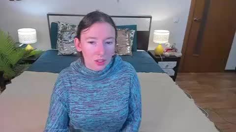 Snapshot of catherinewalls chatting on 06/26/26, 03:55 Catrin online show from 06/26/26, 03:55