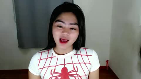 cathy_ho online show from 10/18/25, 07:25