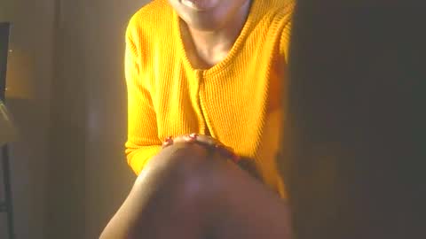 Snapshot of cathynoir chatting on 10/20/25, 03:07 catrine online show from 10/20/25, 03:07