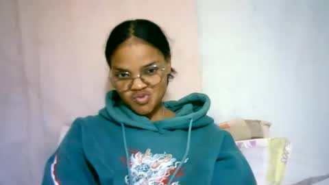 Snapshot of cathyxlisa chatting on 06/09/26, 09:32 CathyXLisa online show from 06/09/26, 09:32