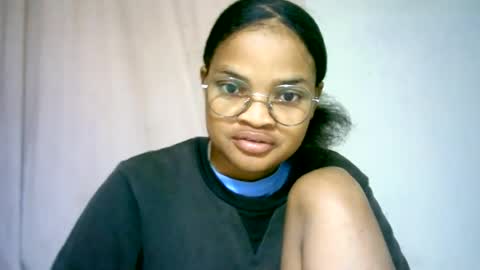 Snapshot of cathyxlisa chatting on 06/19/26, 07:23 CathyXLisa online show from 06/19/26, 07:23
