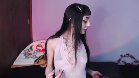 Cati help me reach my goal of 100 thumbs up again 3 online show from 01/11/25, 09:04