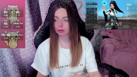 Snapshot of catisyfury chatting on 04/23/26, 11:31 . . online show from 04/23/26, 11:31