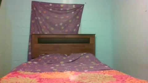 Snapshot of catitaprincess chatting on 06/18/26, 03:29 catitaprincess online show from 06/18/26, 03:29