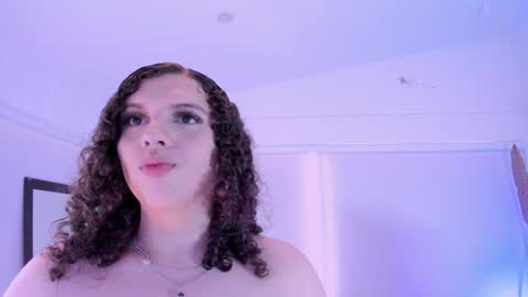 Snapshot of catleya_noire chatting on 11/26/25, 08:10 Catleya online show from 11/26/25, 08:10