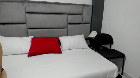 Catleya online show from 01/11/26, 12:10